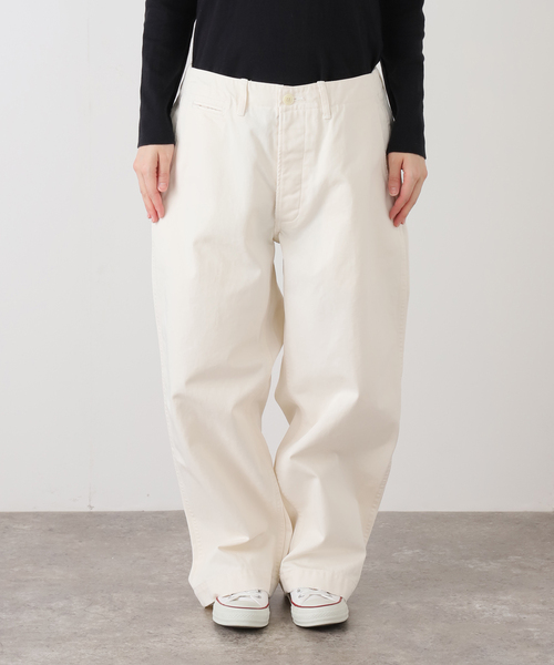JOURNAL STANDARD LUXE(ジャーナルスタンダード ラックス)の「ツイルスタンダードチノ(その他パンツ・レディース・ホワイト/ベージュ・SMALL/MEDIUM/LARGE)」の8枚目の写真