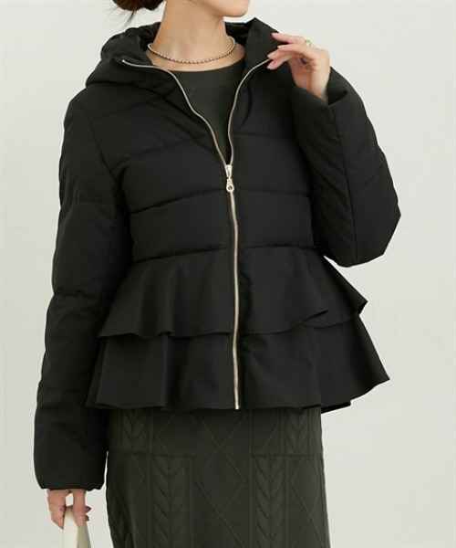 nissen（ニッセン）の「フード付ティア―ドペプラムファイバーダウンジャケット（ダウンジャケット/コート・レディース・ブラック/アイボリー・M/L）」の8枚目の写真