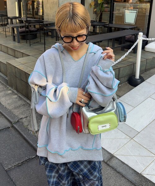 CIAOPANIC（チャオパニック）の「裏起毛レースアップスリーブメローパーカー（パーカー・レディース・グレー/アイボリー/ネイビー・ONE SIZE）」の22枚目の写真