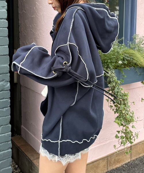 CIAOPANIC（チャオパニック）の「裏起毛レースアップスリーブメローパーカー（パーカー・レディース・グレー/アイボリー/ネイビー・ONE SIZE）」の9枚目の写真