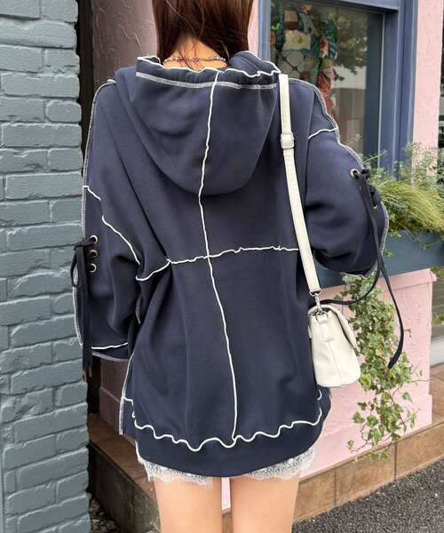 CIAOPANIC（チャオパニック）の「裏起毛レースアップスリーブメローパーカー（パーカー・レディース・グレー/アイボリー/ネイビー・ONE SIZE）」の10枚目の写真