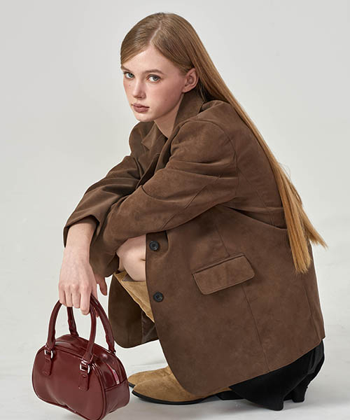KOLEAT（コレット）の「スエードヌバックオーバーサイズデイリーレザージャケットブレザー[BROWN]（ライダースジャケット・レディース・その他・FREE）」の2枚目の写真