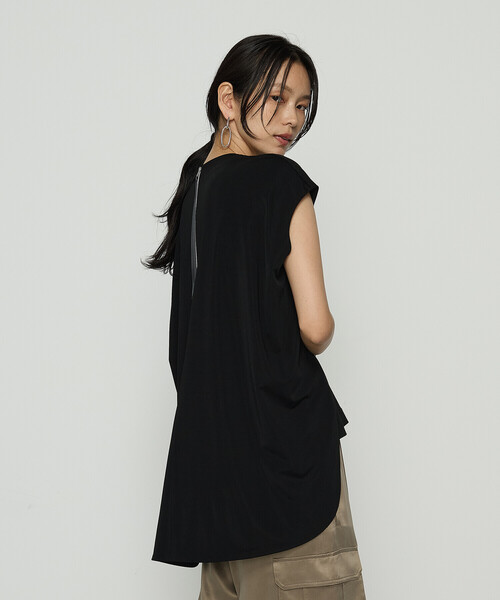 Gabardine K.T(ギャバジンケーティー)の「〔 +サイズ 〕 ハイテンションポンチライト フレンチスリーブロングプルオーバー(Tシャツ/カットソー・レディース・ブラック/オフホワイト・13号)」の2枚目の写真