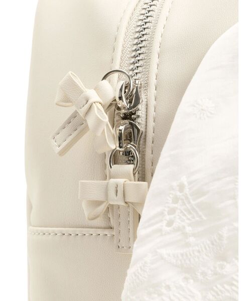 merry jenny（メリージェニー）の「クリームボストンバッグ（ボストンバッグ・レディース・ベージュ/アイボリー・FREE）」の8枚目の写真