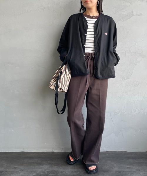 DANTON（ダントン）の「[DANTON/ダントン] Vネック リネンシャツカーディガン（シャツ/ブラウス・レディース・グレイッシュベージュ/ブラック・38/36）」の5枚目の写真