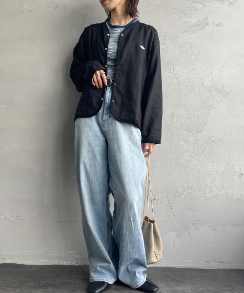 DANTON（ダントン）の「[DANTON/ダントン] Vネック リネンシャツカーディガン（シャツ/ブラウス・レディース・グレイッシュベージュ/ブラック・38/36）」の4枚目の写真
