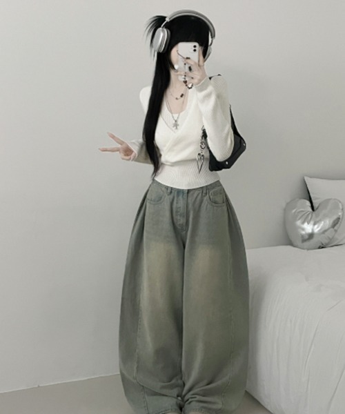 VIVID LADY（ビビッドレディー）の「レイヤード風 ホルターネック カシュクールニットプルオーバー（ニット/セーター・レディース・アイボリー/グレー/ブラウン/ブラック・FREE）」の7枚目の写真