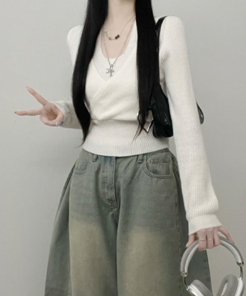 VIVID LADY（ビビッドレディー）の「レイヤード風 ホルターネック カシュクールニットプルオーバー（ニット/セーター・レディース・アイボリー/グレー/ブラウン/ブラック・FREE）」の17枚目の写真