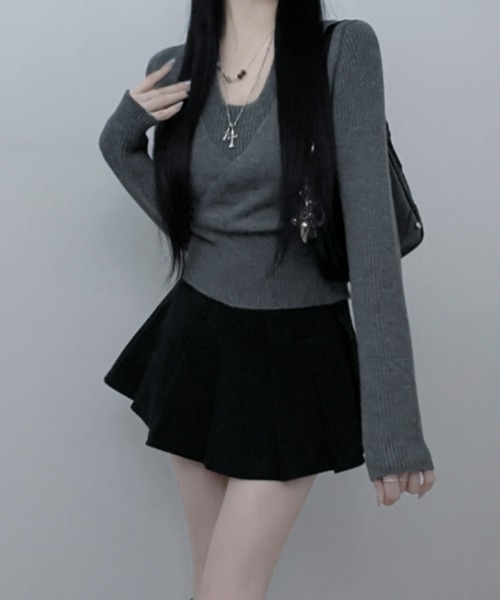 VIVID LADY（ビビッドレディー）の「レイヤード風 ホルターネック カシュクールニットプルオーバー（ニット/セーター・レディース・アイボリー/グレー/ブラウン/ブラック・FREE）」の12枚目の写真