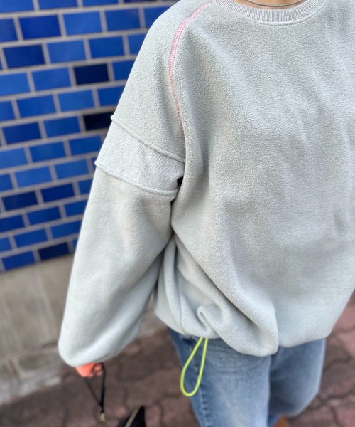 mi via loca（ミヴィアロカ）の「配色フリースボア リブ切替ラグラントップス（スウェット・レディース・ベージュ/グレー・FREE）」の12枚目の写真