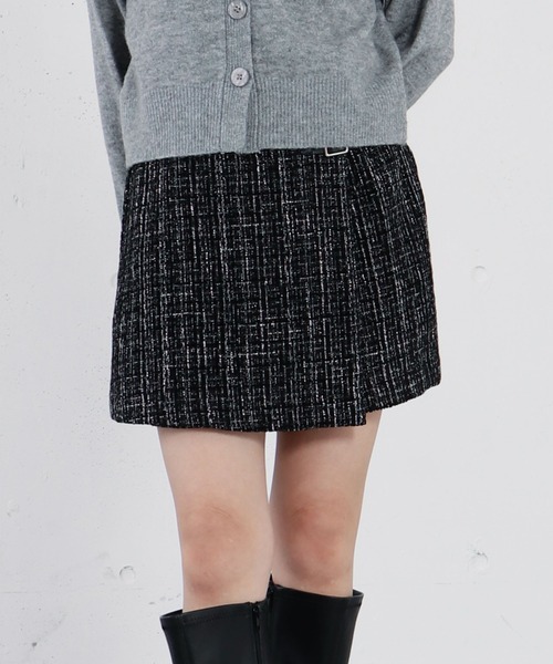 archives（アルシーヴ）の「ラメツイードラップスカパン（その他パンツ・レディース・レッド/ブラック/アイボリー・MEDIUM）」の3枚目の写真