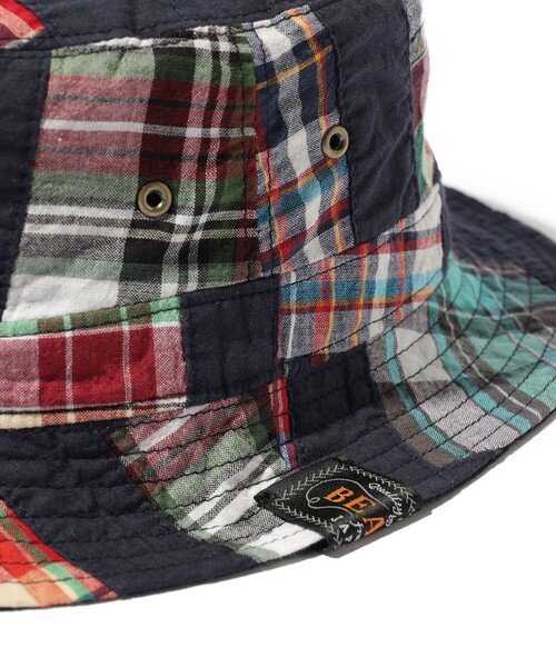 BEAMS PLUS（ビームスプラス）の「Reversible Bucket Hat Window PW（ハット・メンズ・ネイビー・ONE SIZE）」の5枚目の写真