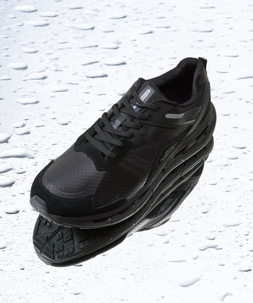 MOISTHROUGH360(モイスルーサンロクマル)の「MOISTHROUGH360 モイスルー360 / VENTIRIS LT 特許取得・通気防水システム採用 全天候型スニーカー ヴェンティリスレザー / M1117M(スニーカー・メンズ・オフホワイト/ブラック・25.5cm/26cm/26.5cm/27cm/28cm)」の2枚目の写真