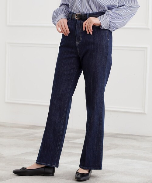 grove（グローブ）の「【選べる着丈】美シルエットデニムソフトフレアーパンツ（デニムパンツ・レディース・オフホワイト/ブルー/ブルー系その他/ネイビー・02/03/00/22/01/21/05/04/23）」の19枚目の写真