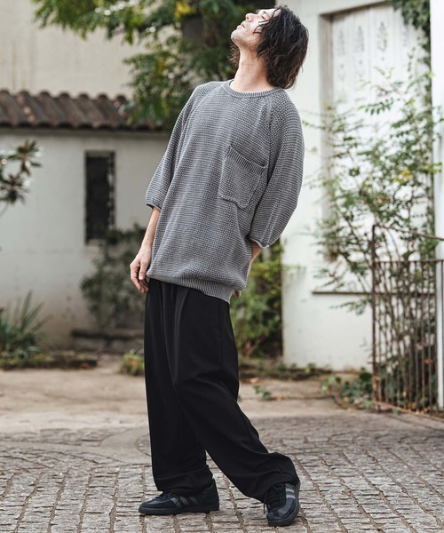 CAMBIO(カンビオ)の「mn3220- Waffle Pigment Raglan Short Sleeve Pocket Knit Pullover ラグランポケットクルーネックニット(CMP-261-002)(ニット/セーター・メンズ・ネイビー/グレー/ブラック・L/M/S)」の8枚目の写真