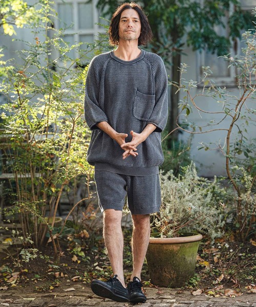 CAMBIO(カンビオ)の「mn3220- Waffle Pigment Raglan Short Sleeve Pocket Knit Pullover ラグランポケットクルーネックニット(CMP-261-002)(ニット/セーター・メンズ・ネイビー/グレー/ブラック・L/M/S)」の15枚目の写真