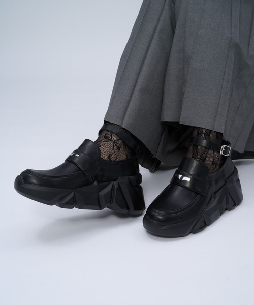 HARE（ハレ）の「gemソールローファー(HARE)（ローファー・レディース・シルバー/ブラック・MEDIUM/LARGE）」の13枚目の写真