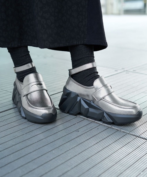 HARE（ハレ）の「gemソールローファー(HARE)（ローファー・レディース・シルバー/ブラック・MEDIUM/LARGE）」の18枚目の写真