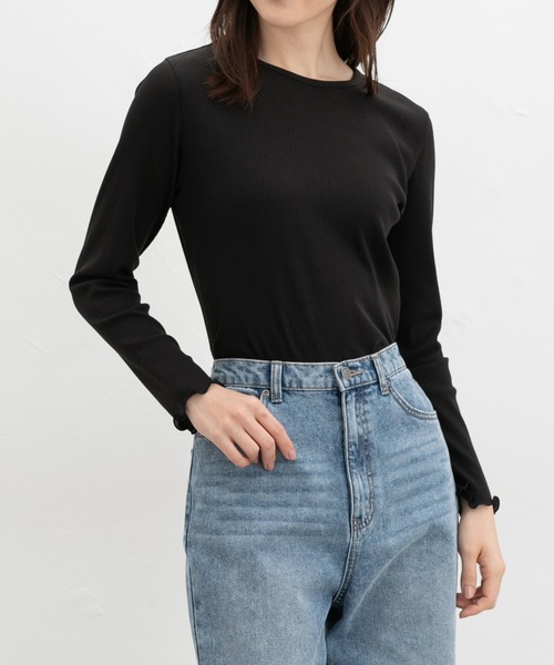 Honeys(ハニーズ)の「リブクルーネックTシャツ(Tシャツ/カットソー・レディース・アイボリー/グレイッシュベージュ/ブラック/ブルー・L/M/LL/S)」の8枚目の写真