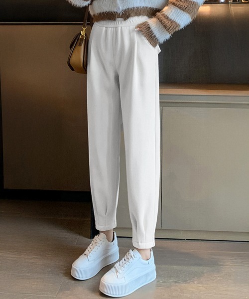 Miniministore（ミニミニストア）の「裏起毛コーデュロイテーパードパンツ9分丈（スラックス・レディース・ブラック/チャコールグレー/オフホワイト・M/L/XL）」の2枚目の写真