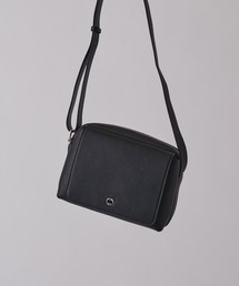 Lui's | レザーフラップバッグM(ショルダーバッグ)