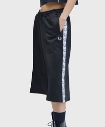 FRED PERRY | 先行予約受付中／Taped Track Shorts／テープトラックショートパンツ(その他パンツ)
