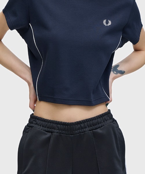 FRED PERRY(フレッドペリー)の「Taped Track Shorts/テープトラックショートパンツ(その他パンツ・レディース・ブラック・12/10/8)」の16枚目の写真