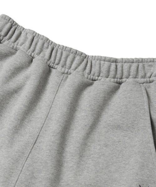 BROWNBREATH(ブラウンブレス)の「GRAPHICS SWEAT PANTS - MELANGE GREY(スウェットパンツ・レディース・その他・M/L/XL/S)」の3枚目の写真