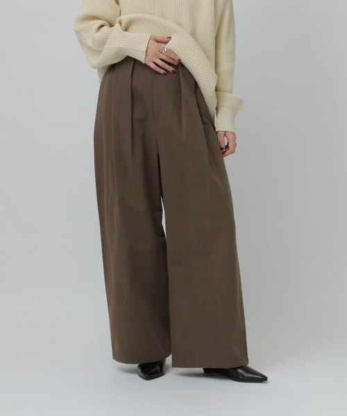 LEPSIM（レプシィム）の「フロントタックパンツ　637496（その他パンツ・レディース・ブラック/ベージュ/ブラウン・FREE）」の3枚目の写真