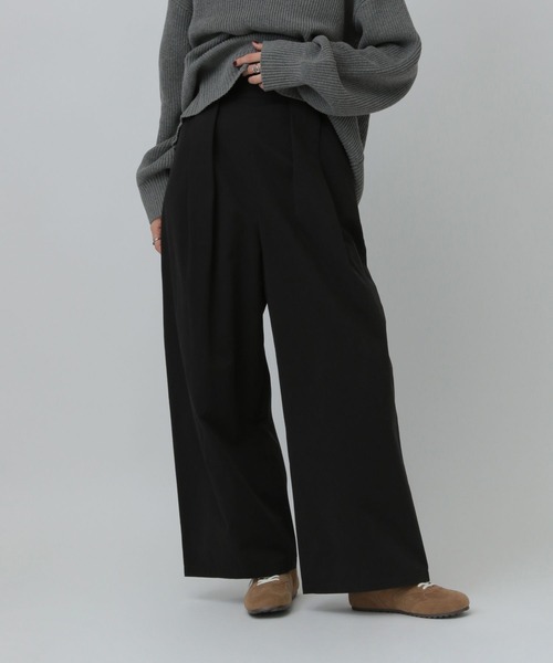 LEPSIM（レプシィム）の「フロントタックパンツ　637496（その他パンツ・レディース・ブラック/ベージュ/ブラウン・FREE）」の2枚目の写真