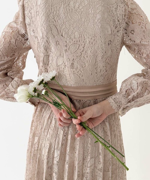 F i.n.t（フィント）の「14’MARJORIEonepiece/fint フィント（ドレス・レディース・ピンクベージュ/グリーン・FREE）」の4枚目の写真