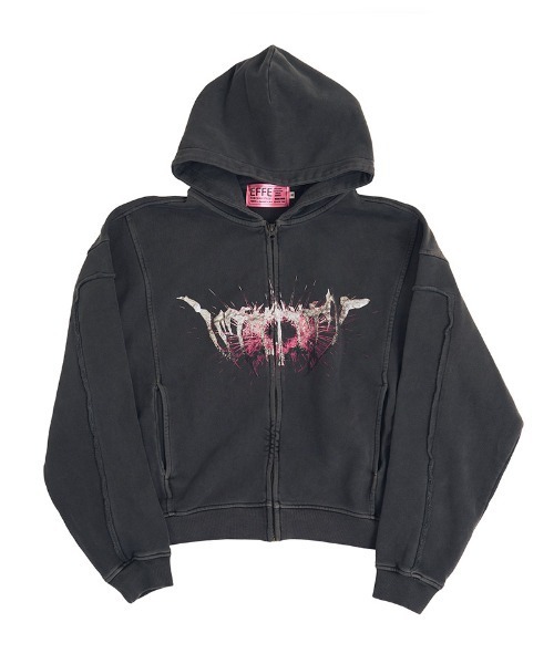 EFFECTEN(エフェクテン)の「mpa4043-Utility metal logo zip hoodie パーカー(efsal-03)(パーカー・メンズ・チャコール/ブラック/キャメル・L/M/S)」の4枚目の写真
