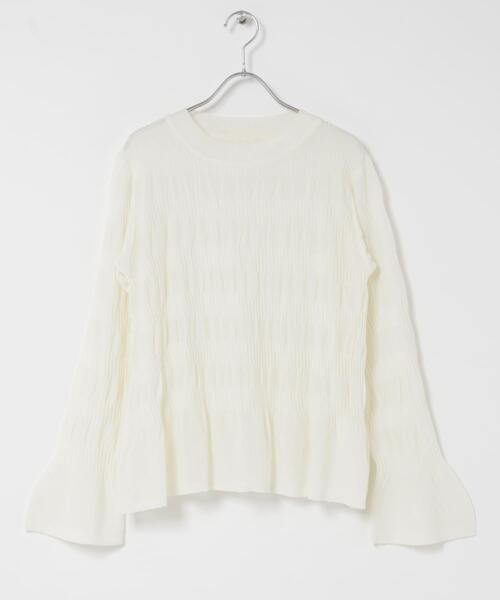 ITEMS URBANRESEARCH(アイテムズ アーバンリサーチ)の「シャーリングフレアスリーブニット(ニット/セーター・レディース・ネイビー/ラベンダー/オフホワイト・FREE)」の8枚目の写真