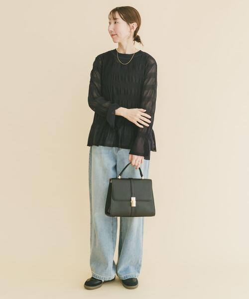 ITEMS URBANRESEARCH（アイテムズ アーバンリサーチ）の「シャーリングフレアスリーブニット（ニット/セーター・レディース・ネイビー/ラベンダー/オフホワイト・FREE）」の9枚目の写真