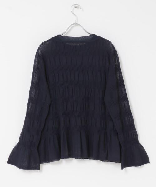 ITEMS URBANRESEARCH（アイテムズ アーバンリサーチ）の「シャーリングフレアスリーブニット（ニット/セーター・レディース・ネイビー/ラベンダー/オフホワイト・FREE）」の6枚目の写真