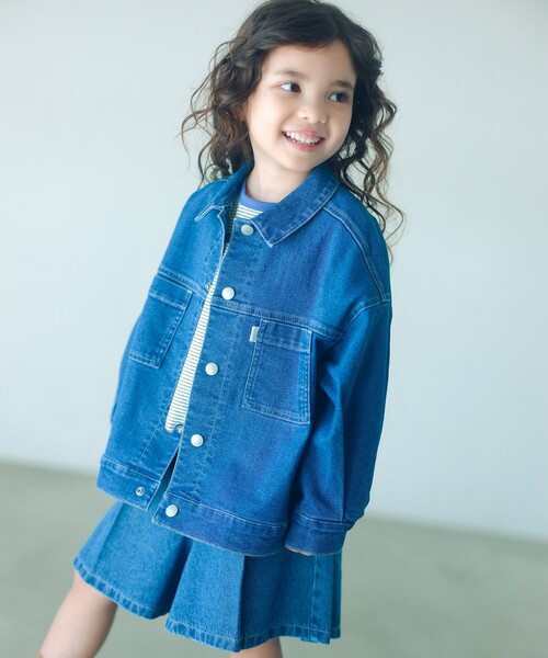 green label relaxing(グリーンレーベルリラクシング)の「デニム ブルゾン / キッズ ストレッチ 100cm-160cm(デニムジャケット・キッズ・コバルトブルー/ブラック/ライトブルー・120cm/130cm/110cm/100cm/150cm/160cm/140cm)」の3枚目の写真