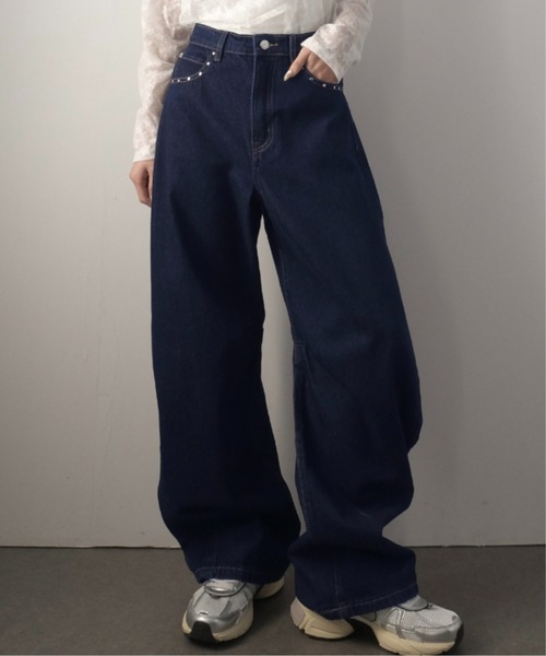 Ulysses（ユリシス）の「スタッズ付きカーブパンツ（その他パンツ・レディース・ブルー/サックスブルー/ブラック/インディゴブルー・M）」の3枚目の写真