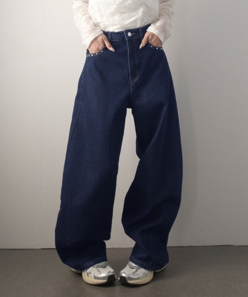 Ulysses（ユリシス）の「スタッズ付きカーブパンツ（その他パンツ・レディース・ブルー/サックスブルー/ブラック/インディゴブルー・M）」の13枚目の写真