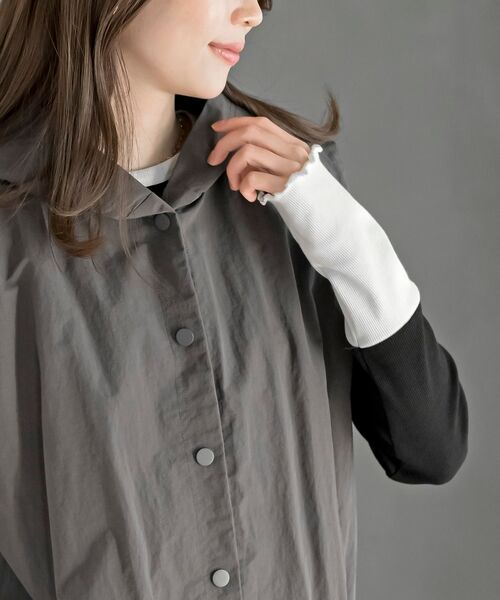 rps（アールピーエス）の「ナイロンフードベスト（ベスト・レディース・チャコールグレー/ブラック/ライトカーキ・フリー）」の12枚目の写真