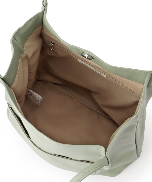 SHOO・LA・RUE（シューラルー）の「つまみハンドルトートバッグ（トートバッグ・レディース・ブラック/アイボリー/イエロー/グリーン系/ナチュラル・00）」の17枚目の写真