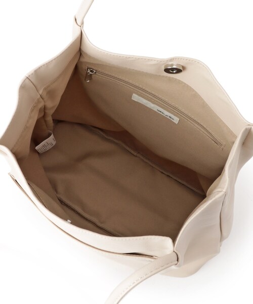 SHOO・LA・RUE（シューラルー）の「つまみハンドルトートバッグ（トートバッグ・レディース・ブラック/アイボリー/イエロー/グリーン系/ナチュラル・00）」の18枚目の写真