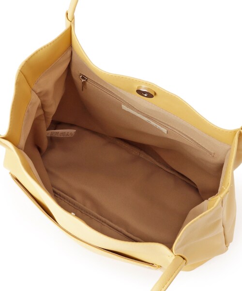 SHOO・LA・RUE（シューラルー）の「つまみハンドルトートバッグ（トートバッグ・レディース・ブラック/アイボリー/イエロー/グリーン系/ナチュラル・00）」の20枚目の写真