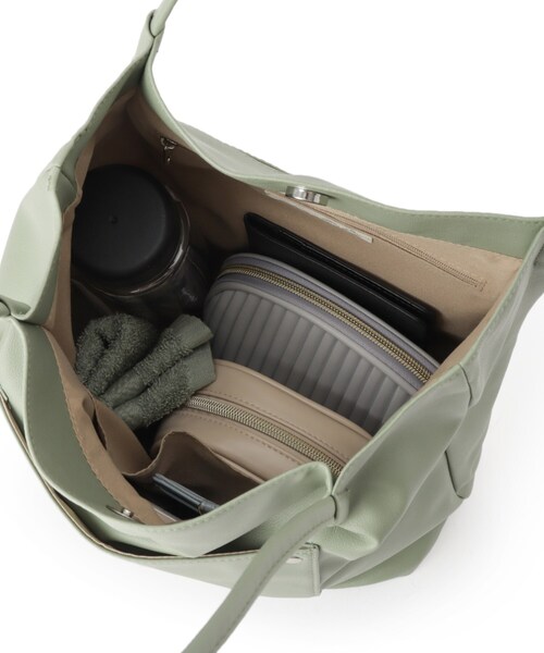 SHOO・LA・RUE（シューラルー）の「つまみハンドルトートバッグ（トートバッグ・レディース・ブラック/アイボリー/イエロー/グリーン系/ナチュラル・00）」の22枚目の写真