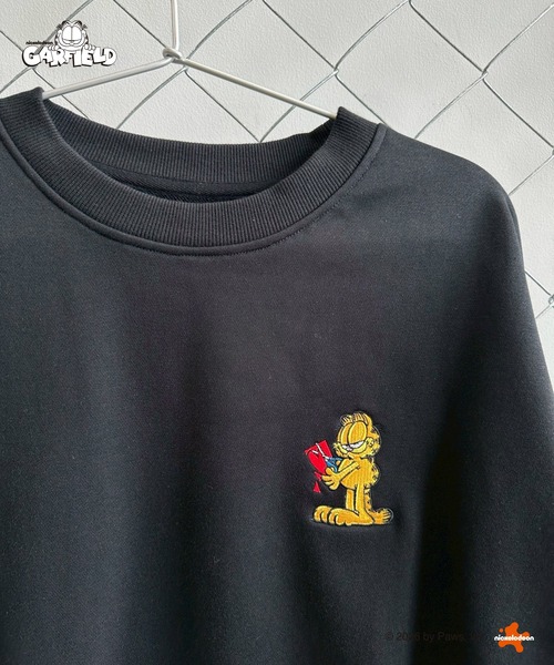 UNDERSTATEMENTs(アンダーステイトメント)の「【ユニセックス】ガーフィールドワンポイント刺繍スウェット(スウェット・メンズ・ブラック/ネイビー・MEDIUM/LARGE)」の8枚目の写真
