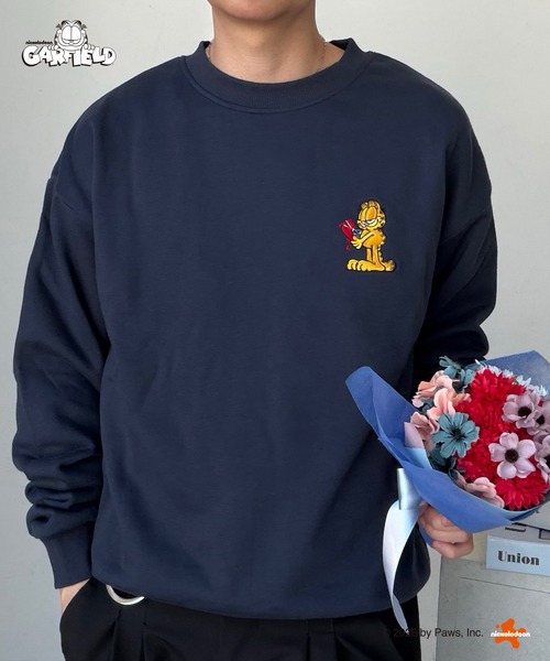 UNDERSTATEMENTs(アンダーステイトメント)の「【ユニセックス】ガーフィールドワンポイント刺繍スウェット(スウェット・メンズ・ブラック/ネイビー・MEDIUM/LARGE)」の10枚目の写真