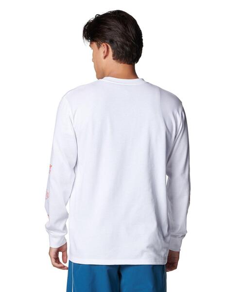 UNDER ARMOUR(アンダーアーマー)の「UAヘビーウエイト グラフィック ロングスリーブ Tシャツ(ライフスタイル/メンズ)(Tシャツ/カットソー・メンズ・ホワイト・M/XL/2XL/3XL/L/S)」の2枚目の写真