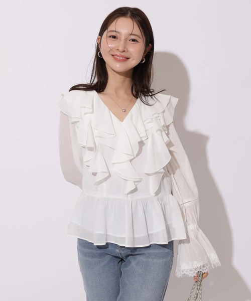 Apuweiser-riche（アプワイザーリッシェ）の「レースディテールフリルブラウス（シャツ/ブラウス・レディース・ライトブルー/ホワイト/ピンク・2/1）」の7枚目の写真