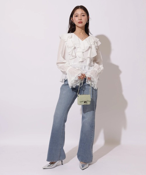 Apuweiser-riche（アプワイザーリッシェ）の「レースディテールフリルブラウス（シャツ/ブラウス・レディース・ライトブルー/ホワイト/ピンク・2/1）」の12枚目の写真