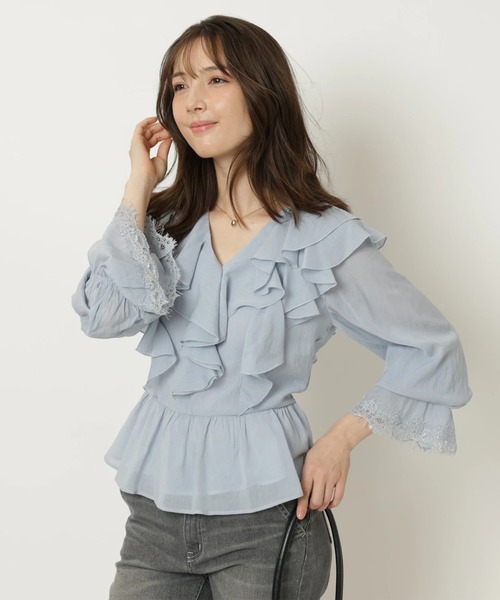 Apuweiser-riche（アプワイザーリッシェ）の「レースディテールフリルブラウス（シャツ/ブラウス・レディース・ライトブルー/ホワイト/ピンク・2/1）」の18枚目の写真