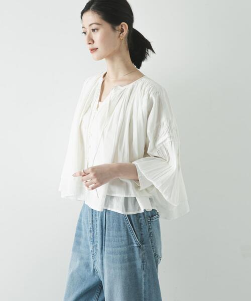 URBAN RESEARCH(アーバンリサーチ)の「コットンボイルギャザーショートブラウス(シャツ/ブラウス・レディース・ブラウン/ブルー系その他/イエロー/オフホワイト・FREE)」の6枚目の写真